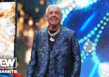 Ric Flair tiene claro que aún tiene un combate más que dar