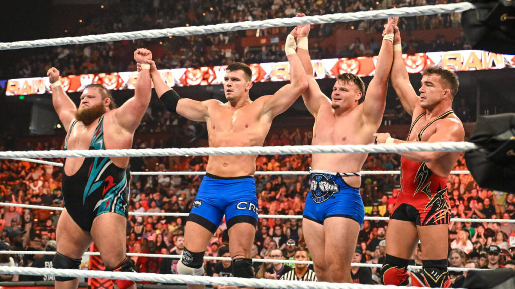 The Creed Brothers reaccionan a su debut en RAW
