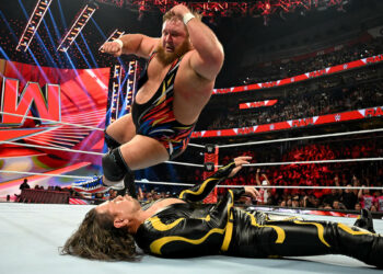 Productores WWE RAW 13 de noviembre de 2023