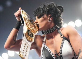 Posible rival de Rhea Ripley en Elimination Chamber 2024