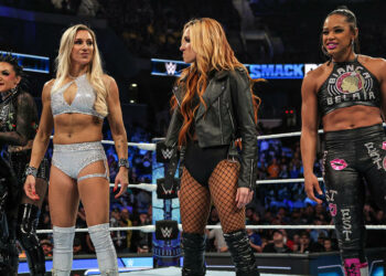 WWE publica una encuesta para que los aficionados decidan el equipo que tendrá la ventaja en WarGames