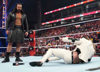 Drew McIntyre volverá a retar a Seth Rollins por el Campeonato Mundial Peso Pesado en el primer RAW de 2024