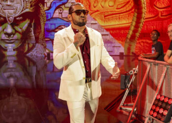 POSIBLE SPOILER: dos superestrellas se unirían a Santos Escobar pronto