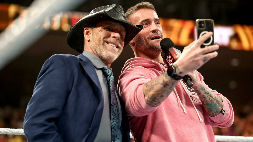 Shawn Michaels respalda a CM Punk como su posible sucesor en NXT