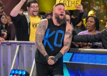 Kevin Owens: "CM Punk y yo no hablamos. No tenemos motivos para hablar. No somos amigos"