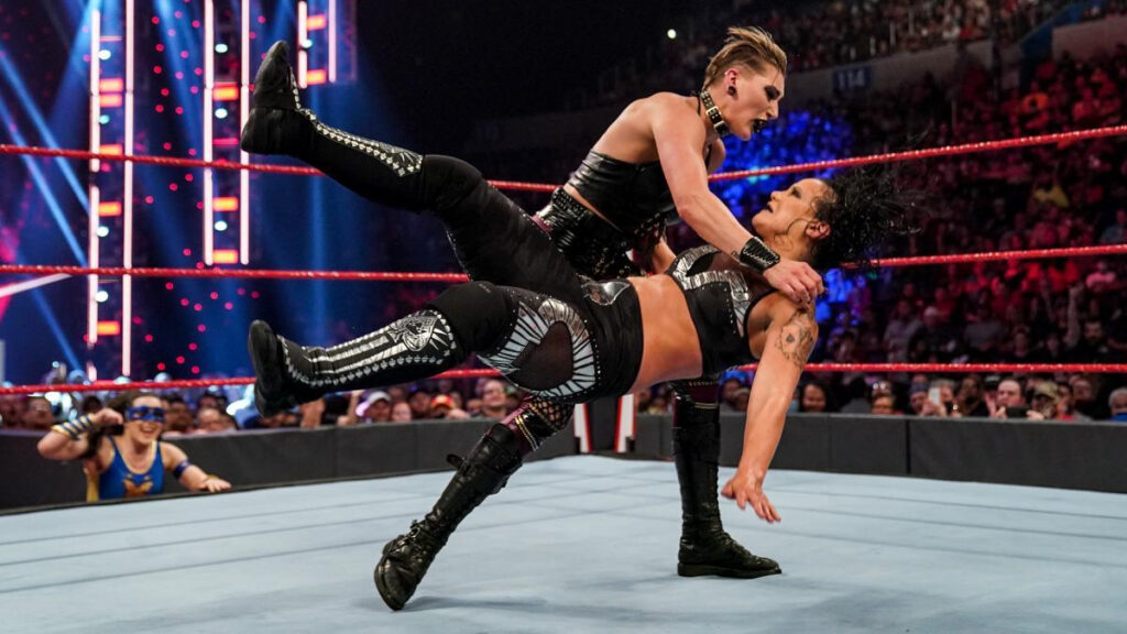 Shayna Baszler insinúa un enfrentamiento ante Rhea Ripley