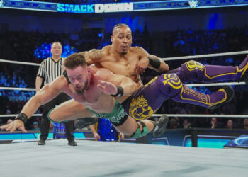 WWE da una actualización sobre Austin Theory y Carmelo Hayes después de que se detuviera su lucha en SmackDown