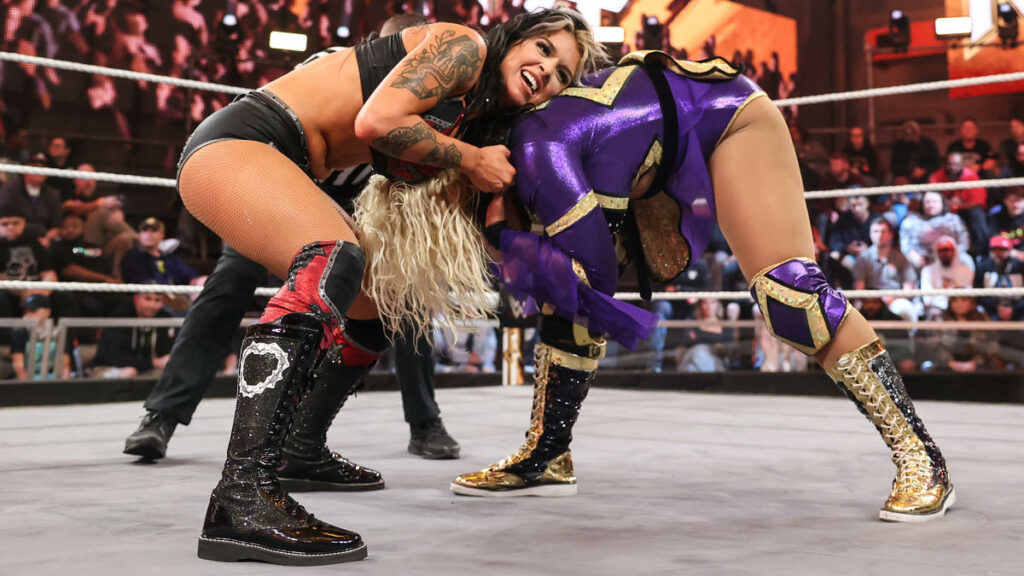 Cora Jade publica una imagen de su reciente lesión sufrida en un Live Show de NXT