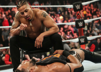 Ilja Dragunov retiene el Campeonato de NXT y Carmelo Hayes traiciona a Trick Williams