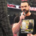 Drew McIntyre se acuerda de Cody Rhodes tras su victoria en Elimination Chamber 2024 Drew McIntyre se acuerda de Cody Rhodes tras su victoria en Elimination Chamber 2024