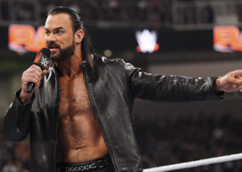 Drew McIntyre le dedica su combate en WrestleMania 40 a CM Punk