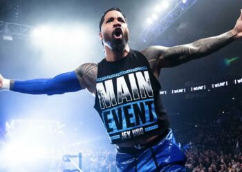 Jey Uso continúa liderando la venta de camitas en WWE