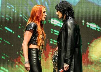 Becky Lynch y Rhea Ripley podrían tener una revancha próximamente