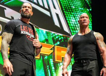 Roman Reigns afirma que "todo cambiará" esta noche en WWE SmackDown