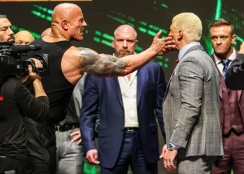 The Rock publica un vídeo de más de 20 minutos contra Cody Rhodes y Seth Rollins