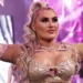 Tiffany Stratton reacciona a su fichaje por SmackDown Tiffany Stratton reacciona a su fichaje por SmackDown