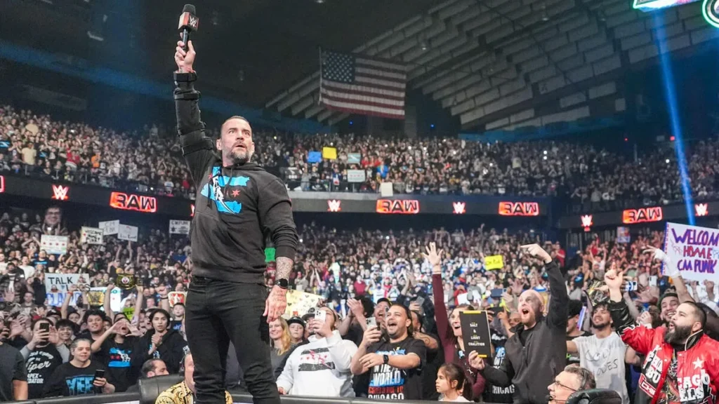 CM Punk podría aparecer en el WWE RAW previo a WrestleMania 40