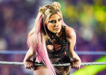 Alexa Bliss, sobre las recientes incorporaciones a la división femenina de WWE: “Me ha hecho darme cuenta de que tengo que mejorar”
