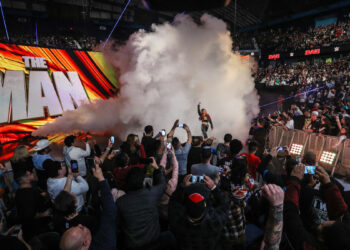 Becky Lynch desea más narrativas en la división femenina que vayan más allá de los títulos