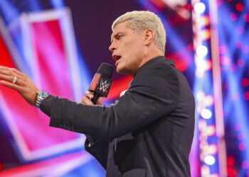 Cody Rhodes insinúa que podría cambiar el diseño del Campeonato Universal Indiscutido de WWE si gana en WrestleMania 40
