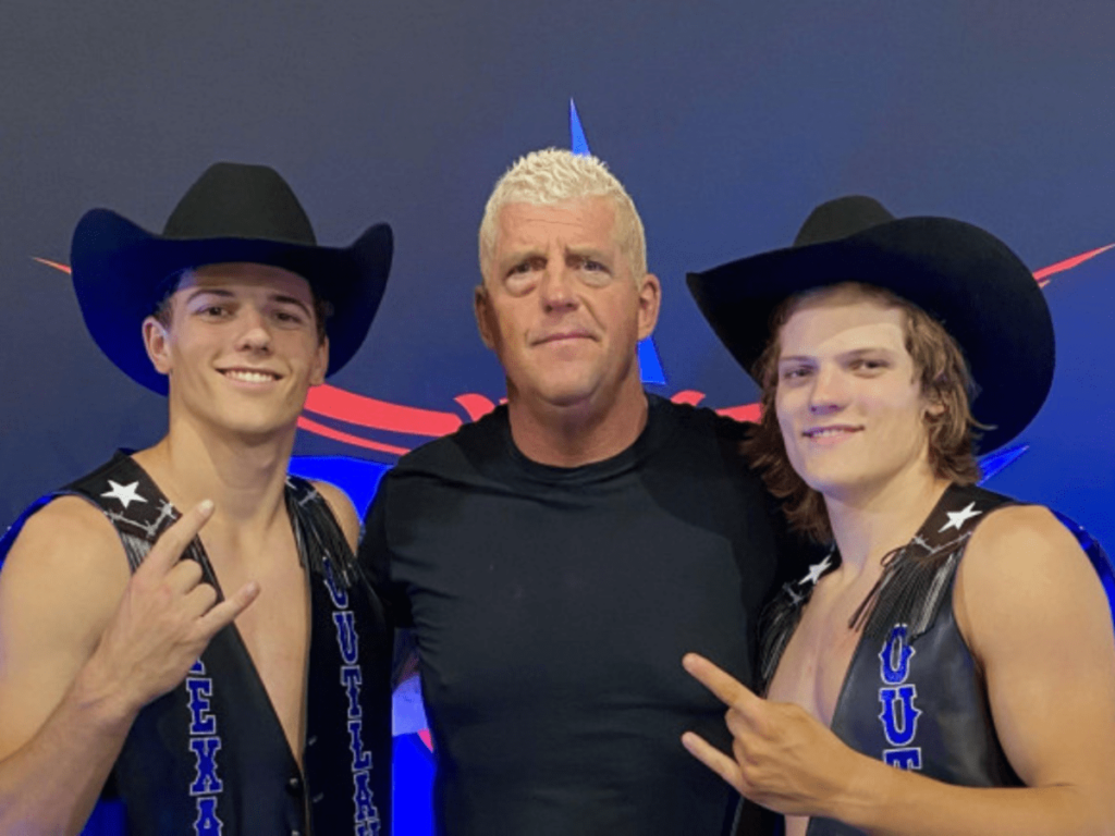 Los sobrinos de Dustin y Cody Rhodes debutarán en la lucha libre profesional próximamente