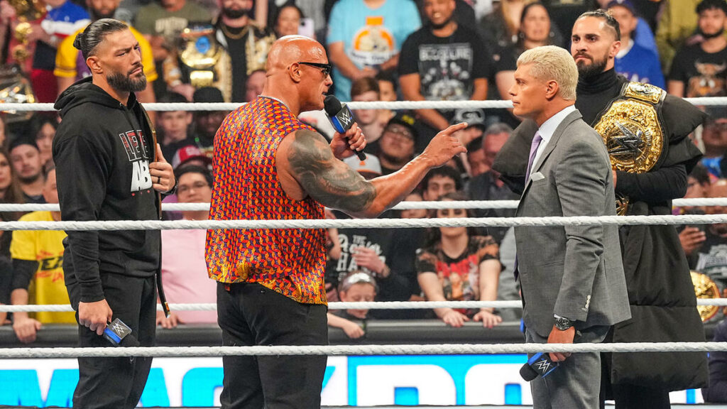 El segmento de The Rock, Roman Reigns, Cody Rhodes y Seth Rollins en SmackDown vuelve a ser un éxito en internet