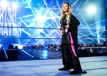 Trish Stratus habla sobre su futuro y una posible lucha de retiro