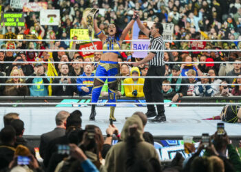Bayley gana el Campeonato Femenino de WWE en WrestleMania 40