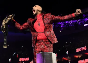 Damian Priest quiere contar con Metallica para su entrada en WrestleMania