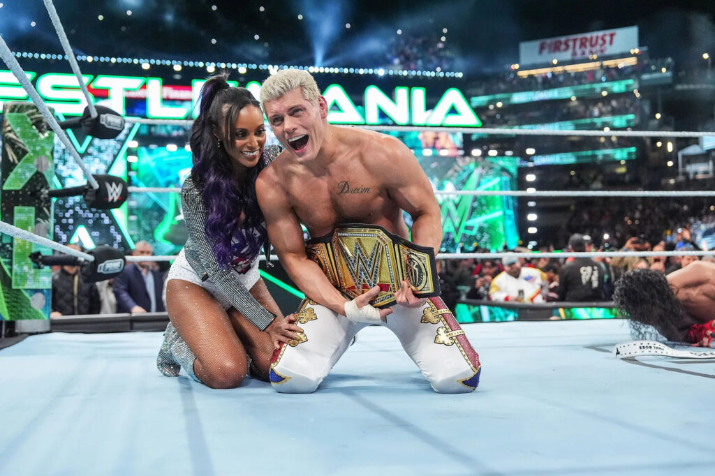 Brandi Rhodes agradece el apoyo de los aficionados durante su aparición en WrestleMania 40