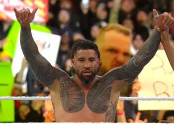 Jey Uso derrota a Jimmy Uso en WrestleMania 40
