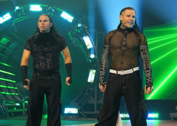 Matt Hardy confirma que siguen en conversaciones con WWE