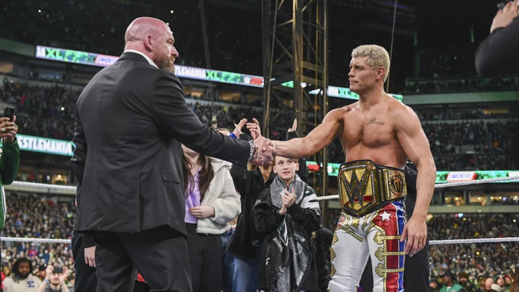 Cody Rhodes sobre su relación con Triple H: "Es única. Él da las ordenes y yo las ejecuto"