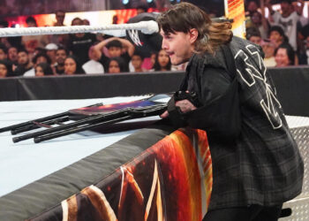 Dominik Mysterio cree que se ganó el respeto de los veteranos al seguir un calendario muy duro de trabajo en 2023