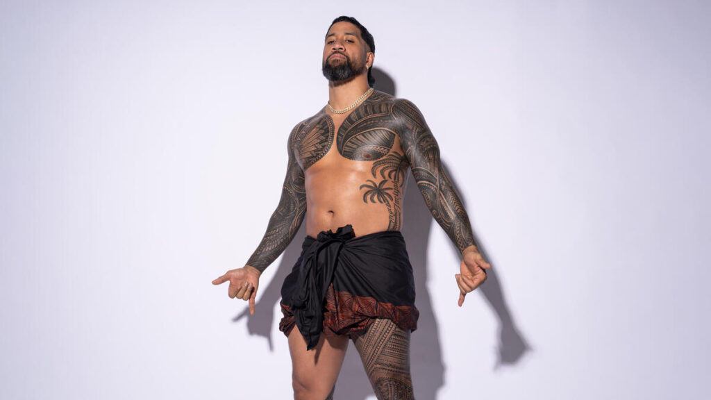 Jey Uso desvela que tiene un tatuaje en honor a su tío, Umaga