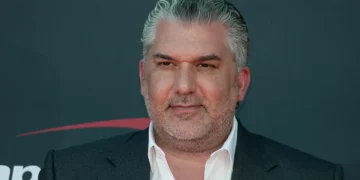 Nick Khan, sobre AEW: “Tienen luchadores con talento y asumo que varios vendrán cuando estén disponibles para hablar”