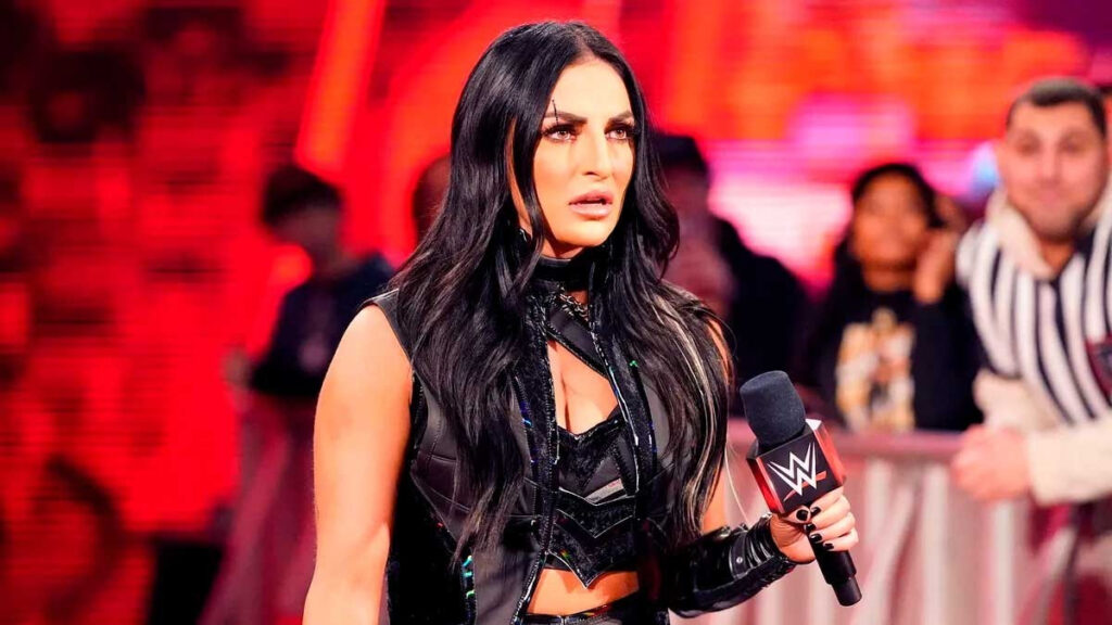 Sonya Deville emite sus primeras declaraciones tras regresar en WWE RAW