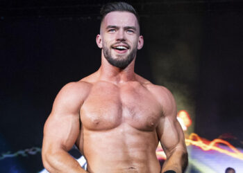 Austin Theory deja de estar en el roster activo interno de WWE