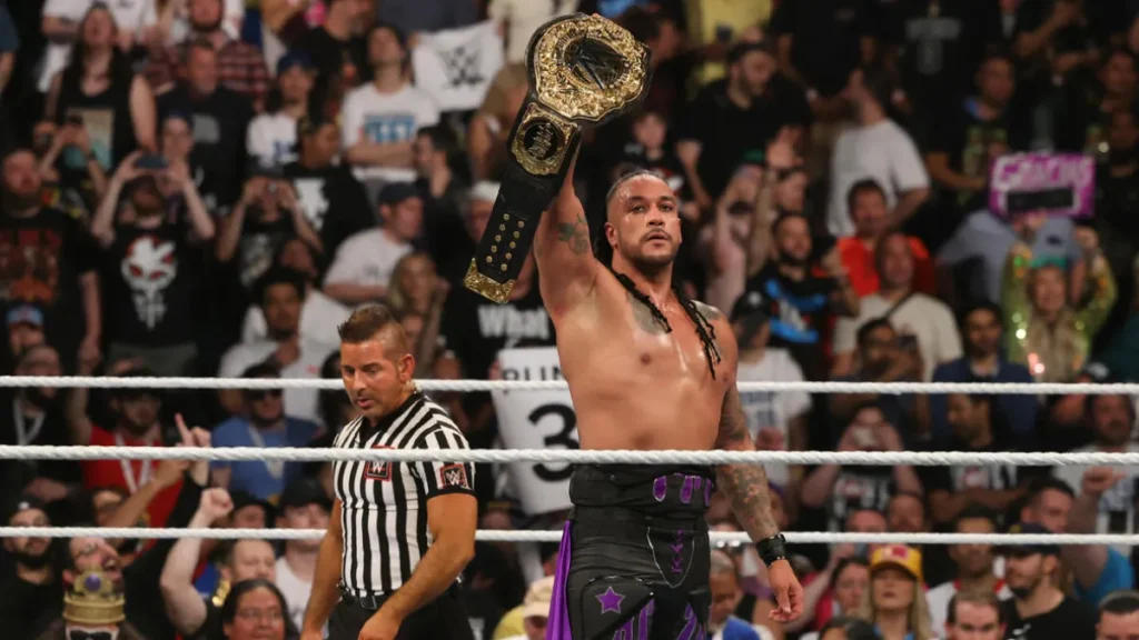 Damian Priest retiene el Campeonato Mundial Pesado en WWE Money in the Bank 2024