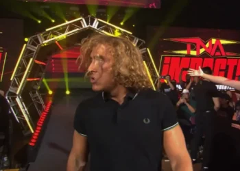 Charlie Dempsey, de WWE NXT, aparece en TNA IMPACT!