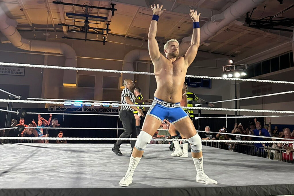 Joe Hendry hace una aparición sorpresa en un Live Show de NXT