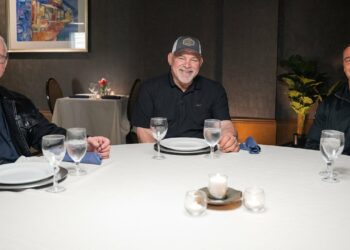 Bron Breakker no descarta juntarse con Rick y Scott Steiner en televisión