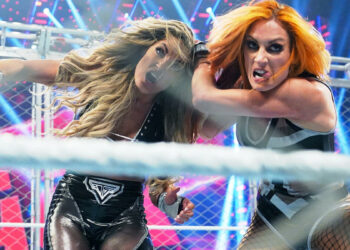 Trish Stratus explica cómo supo que sufrió una conmoción cerebral en WWE Payback 2023