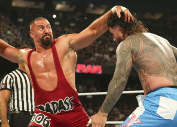 Ex campeón por parejas de NXT cree que Jey Uso debería perder el Campeonato Intercontinental ante Bron Breakker y luego recuperarlo