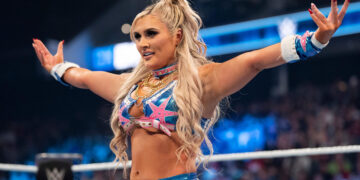 Ken Anderson, que entrenó a Tiffany Stratton, afirma que la luchadora destacaba por su atletismo y facilidad para aprender