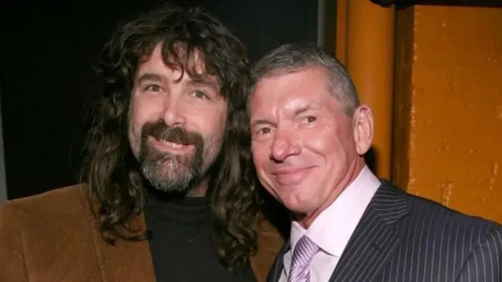 Mick Foley afirma que prefiere apreciar a Vince McMahon hasta que se conozca más sobre sus graves acusaciones