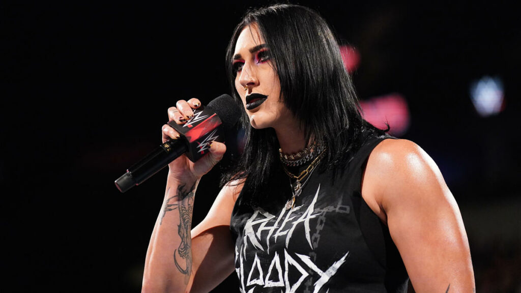 WWE anuncia que Rhea Ripley ha sufrido una fractura en la cavidad orbital derecha