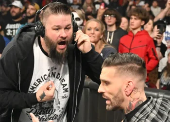 Kevin Owens afirma que WWE no emitió en RAW un vídeo que les envió: “Les doy hasta este viernes en SmackDown…”