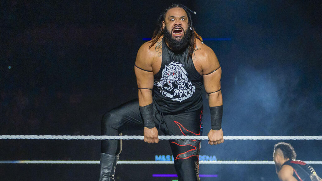 Jacob Fatu debuta en solitario tras la emisión de WWE RAW