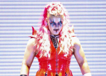 Zaria publica un mensaje después de cumplirse un año de su llegada a WWE